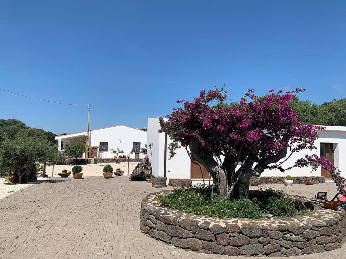 Vistamare Villa Orosei Exterior foto